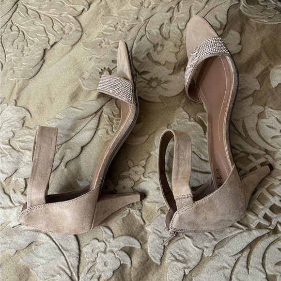 NWT-Style and co Phyllis Tan Evening Sandals size 10.5 - Picture 1 of 8